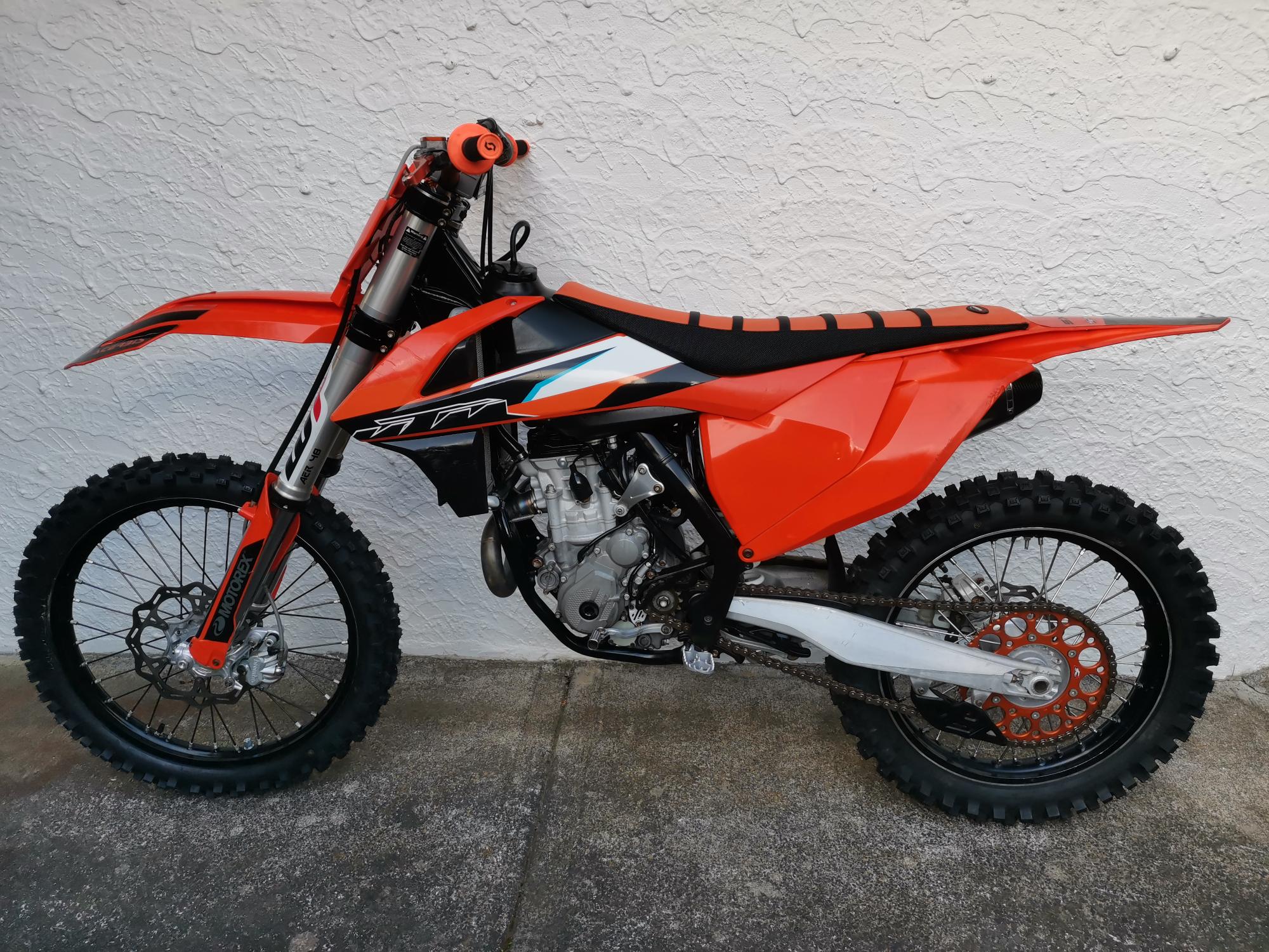 KTM 250 SX-F, 4 stroke