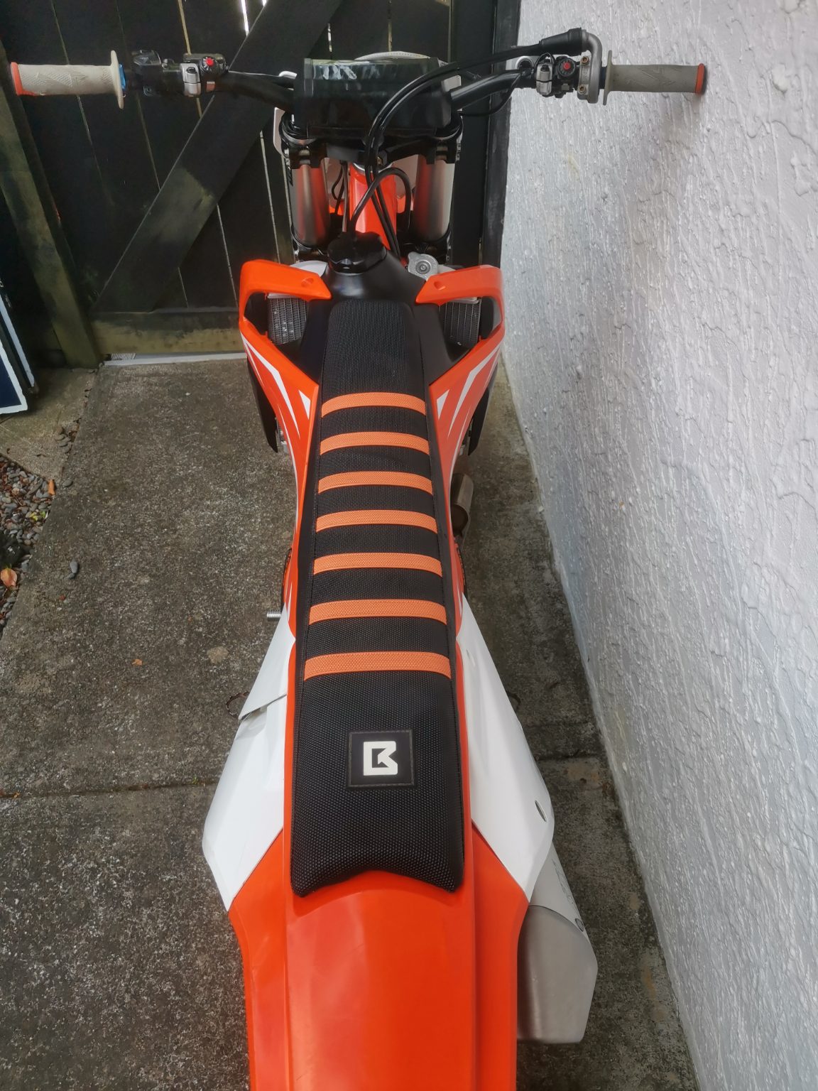 KTM 250SX-F Good condition, 4 stroke, electric start, fuel injection.